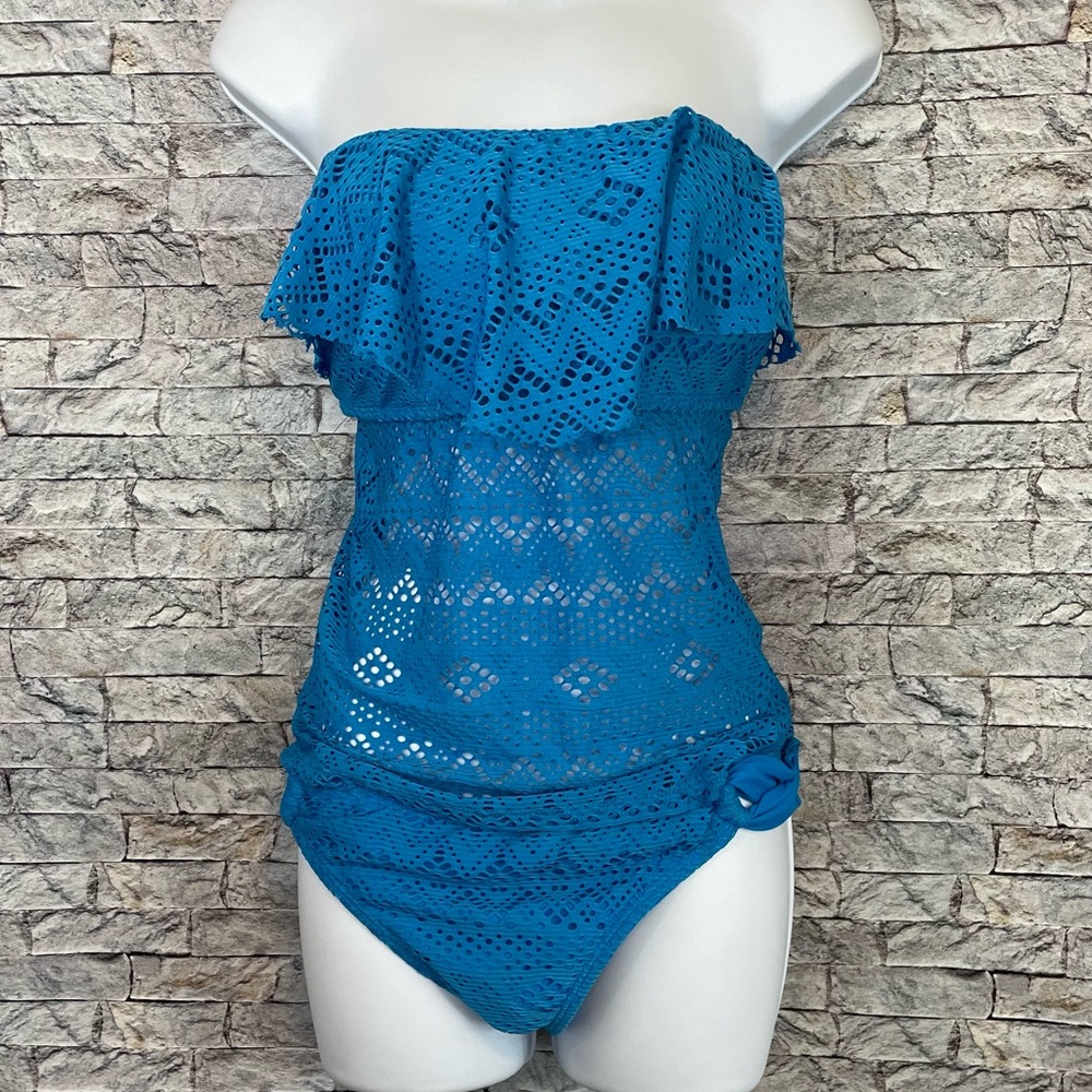 Malibu turquoise  2 piece strapless bikini